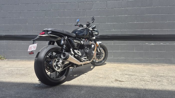 2023 Triumph BONNEVILLE SPEED TWIN 1200 BLACK