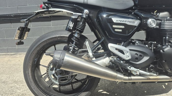 2023 Triumph BONNEVILLE SPEED TWIN 1200 BLACK