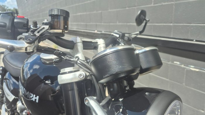 2023 Triumph BONNEVILLE SPEED TWIN 1200 BLACK