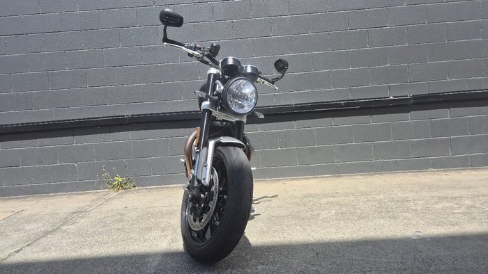 2023 Triumph BONNEVILLE SPEED TWIN 1200 BLACK