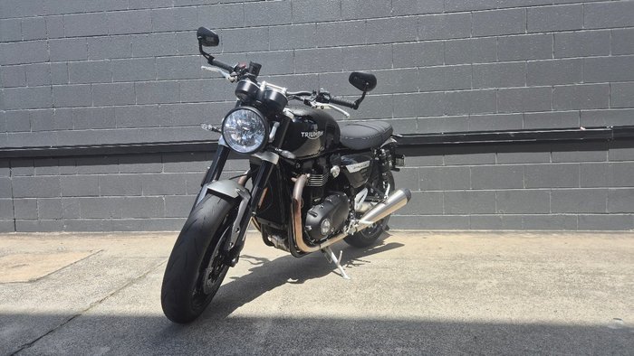 2023 Triumph BONNEVILLE SPEED TWIN 1200 BLACK