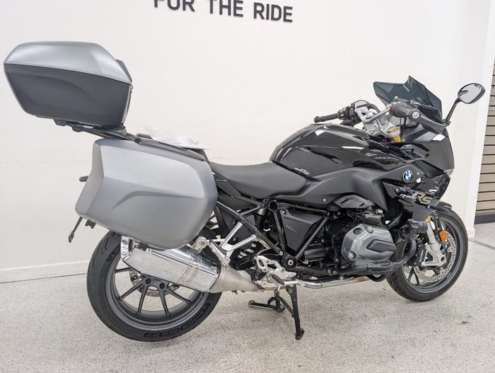 2018 BMW Motorrad R1200R SPORTS Black