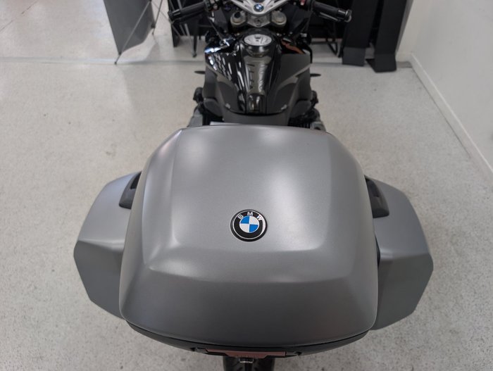 2018 BMW Motorrad R1200R SPORTS Black