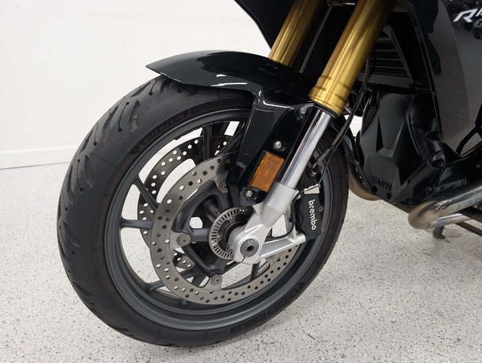 2018 BMW Motorrad R1200R SPORTS Black