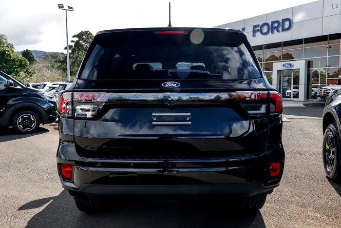 2026 Ford Everest Platinum