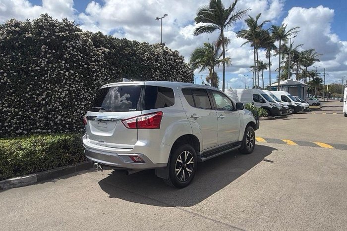 2020 Isuzu MU-X