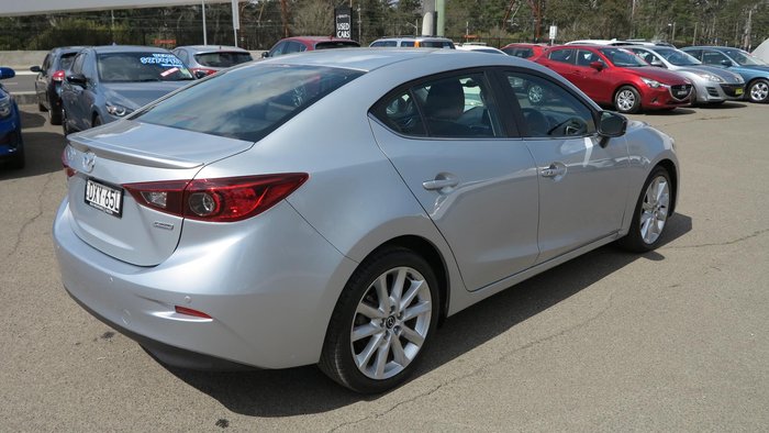 2018 Mazda 3 SP25