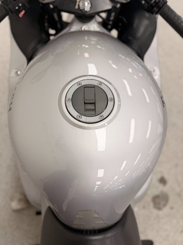 2003 Triumph TT600 Silver