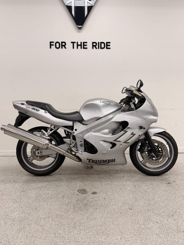 2003 Triumph TT600 Silver