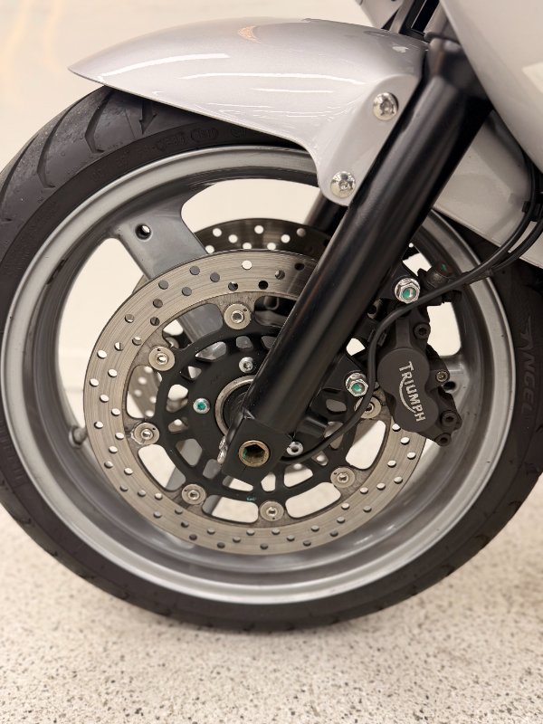 2003 Triumph TT600 Silver