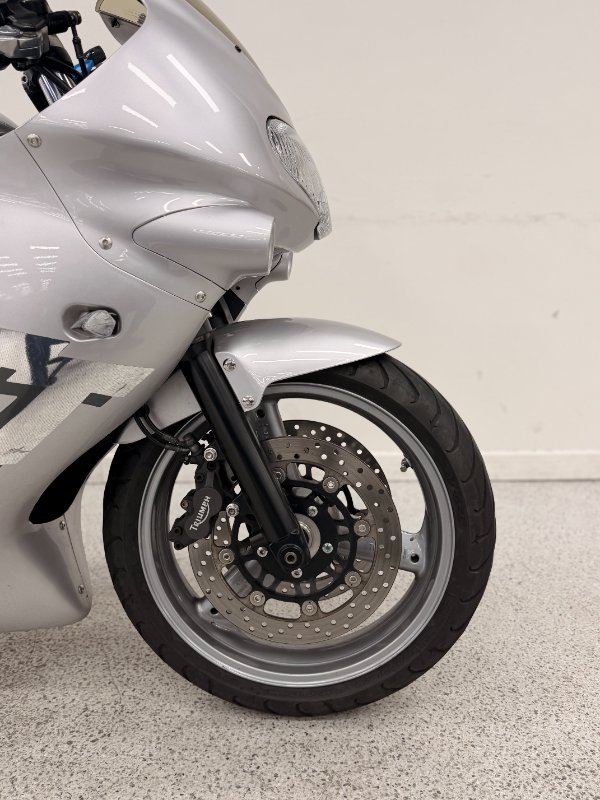 2003 Triumph TT600 Silver