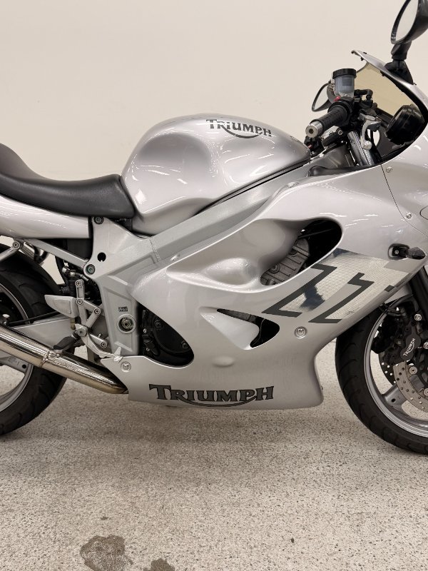 2003 Triumph TT600 Silver