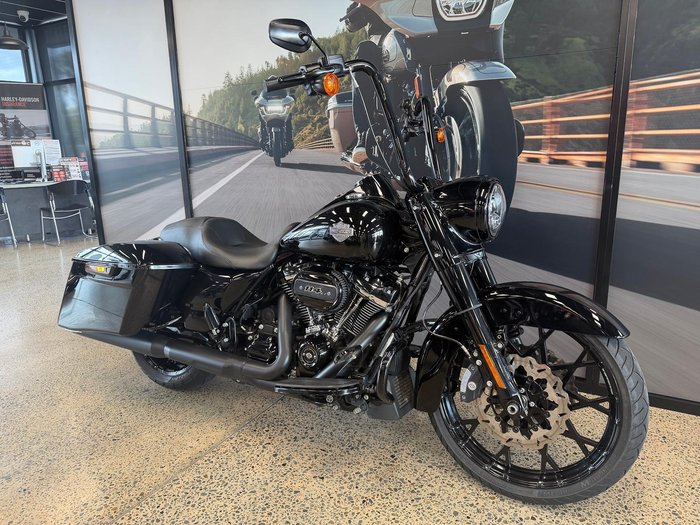 2021 Harley-Davidson Road King Special 114 (FLHRXS)