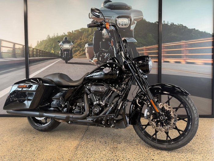 2021 Harley-Davidson Road King Special 114 (FLHRXS)