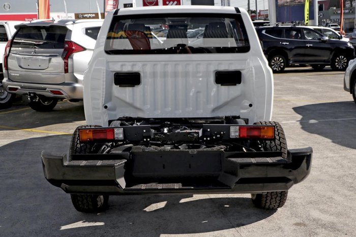 2026 Mitsubishi Triton GLX
