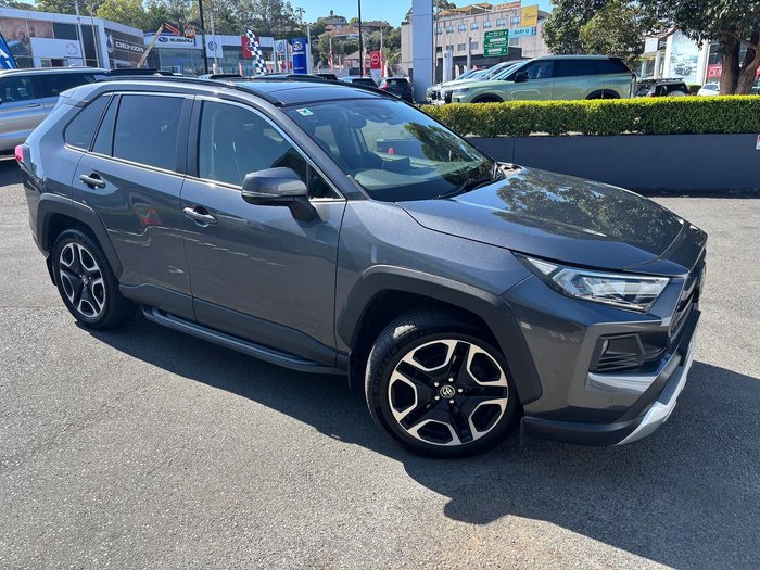 2021 Toyota RAV4 Edge