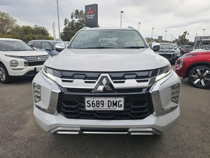 2024 Mitsubishi Pajero Sport GLS