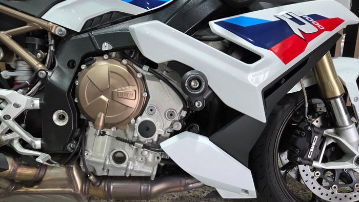 2021 BMW Motorrad S 1000 R M-SPORT PEARL WHITE METALLIC