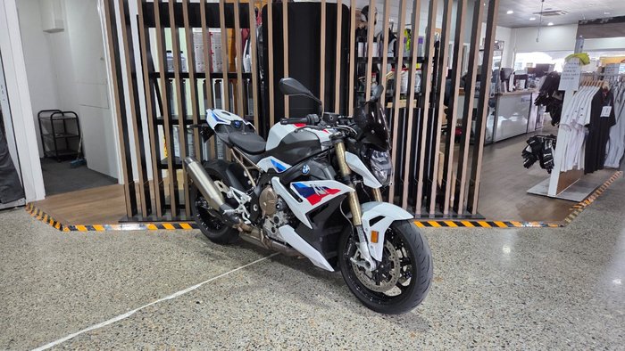 2021 BMW Motorrad S 1000 R M-SPORT PEARL WHITE METALLIC
