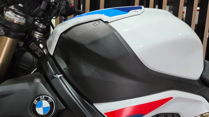 2021 BMW Motorrad S 1000 R M-SPORT PEARL WHITE METALLIC