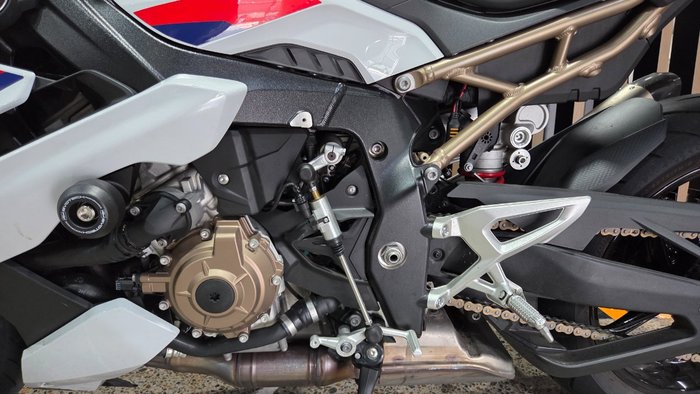 2021 BMW Motorrad S 1000 R M-SPORT PEARL WHITE METALLIC
