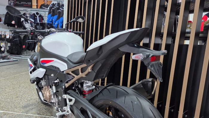 2021 BMW Motorrad S 1000 R M-SPORT PEARL WHITE METALLIC