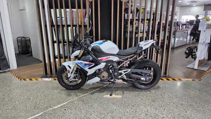2021 BMW Motorrad S 1000 R M-SPORT PEARL WHITE METALLIC