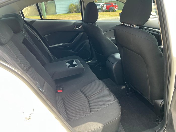2018 Mazda 3 Maxx Sport