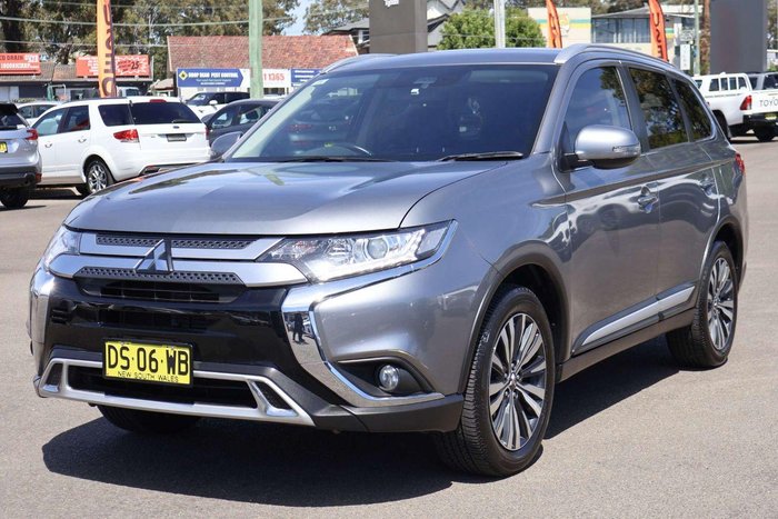 2020 Mitsubishi Outlander LS
