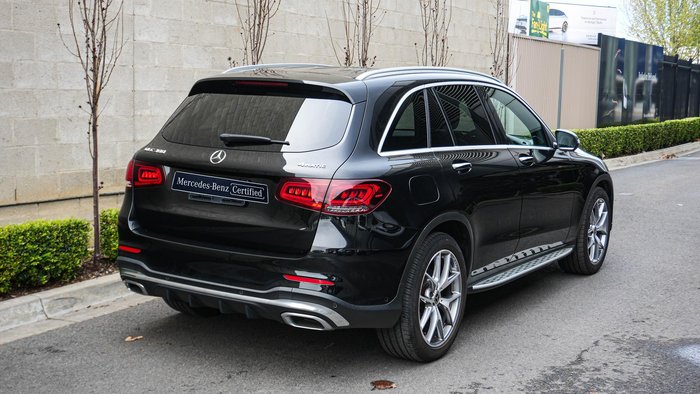 2021 Mercedes-Benz GLC-Class GLC300