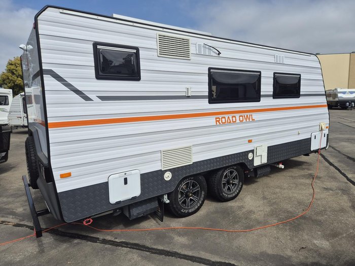 2022 New Age Caravans Road Owl (18Ft) Ro18e