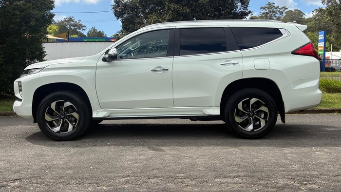 2024 Mitsubishi Pajero Sport Exceed