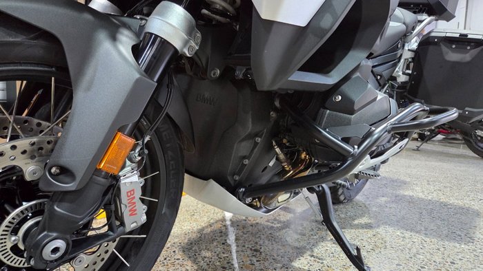 2025 BMW Motorrad R 1300 GS ADVENTURE TRIPLE BLK BLACK STORM METALLIC
