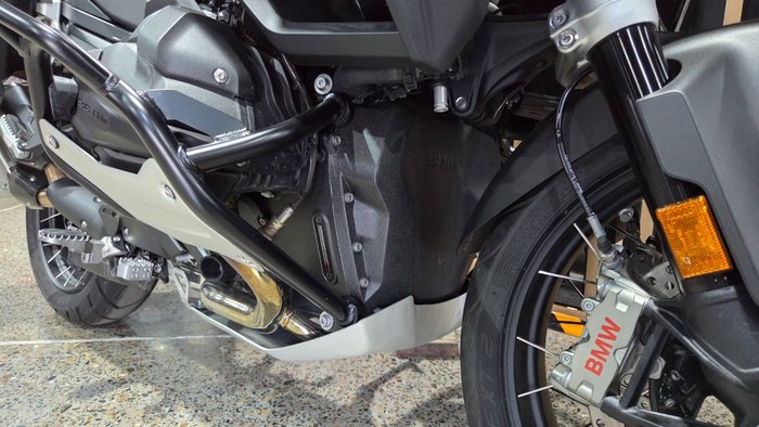 2025 BMW Motorrad R 1300 GS ADVENTURE TRIPLE BLK BLACK STORM METALLIC