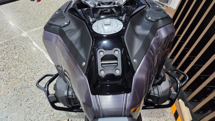 2025 BMW Motorrad R 1300 GS ADVENTURE TRIPLE BLK BLACK STORM METALLIC