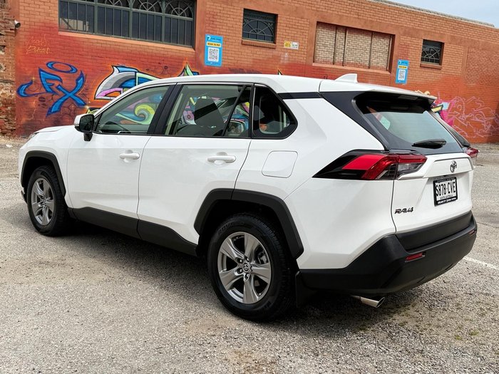 2023 Toyota RAV4 GX