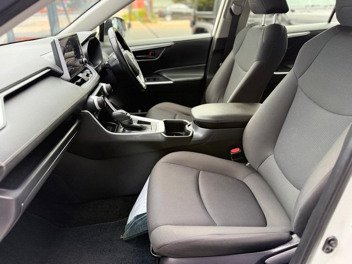 2023 Toyota RAV4 GX