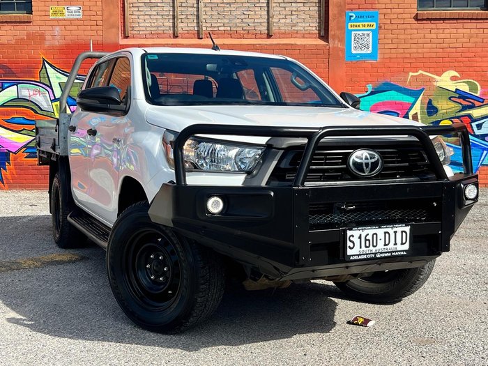 2020 Toyota Hilux SR
