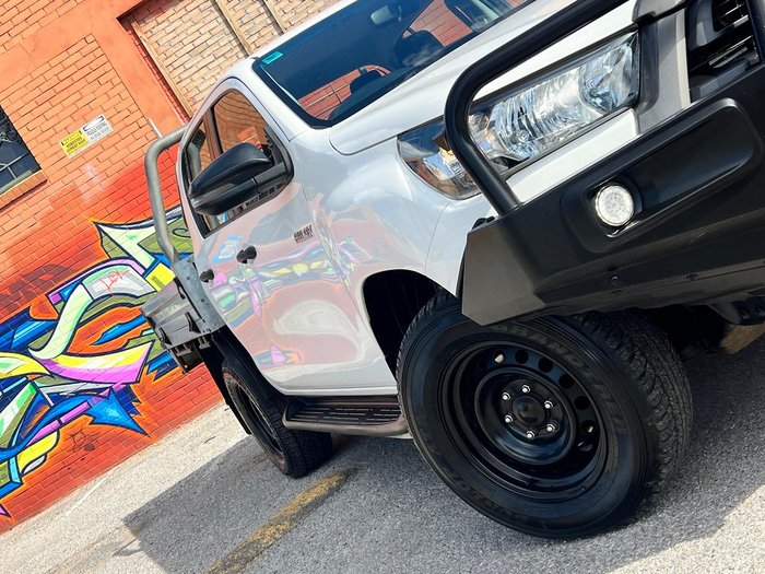 2020 Toyota Hilux SR