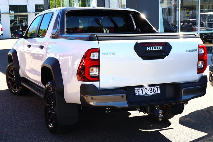 2023 Toyota Hilux Rogue