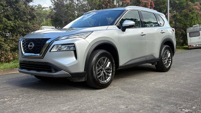 2024 Nissan X-TRAIL ST