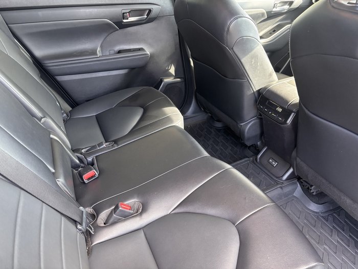 2022 Toyota Kluger