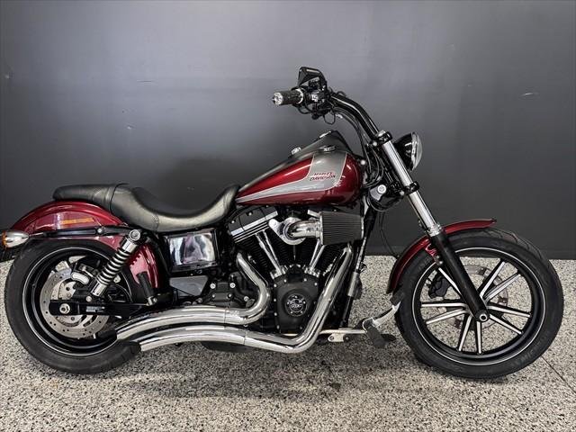 2015 Harley-Davidson Dyna Street Bob Special (FXDBB)