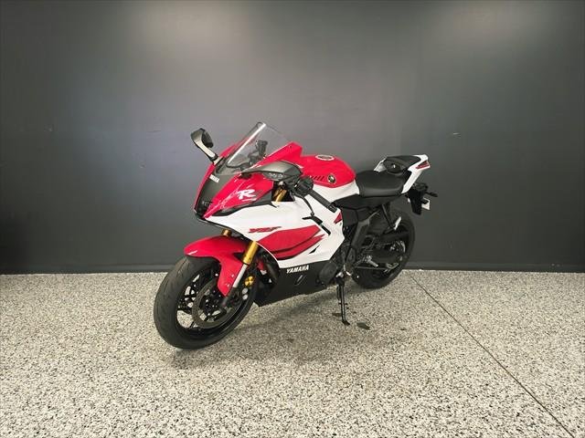 2026 Yamaha YZF-R7 HO 70th Anniversary
