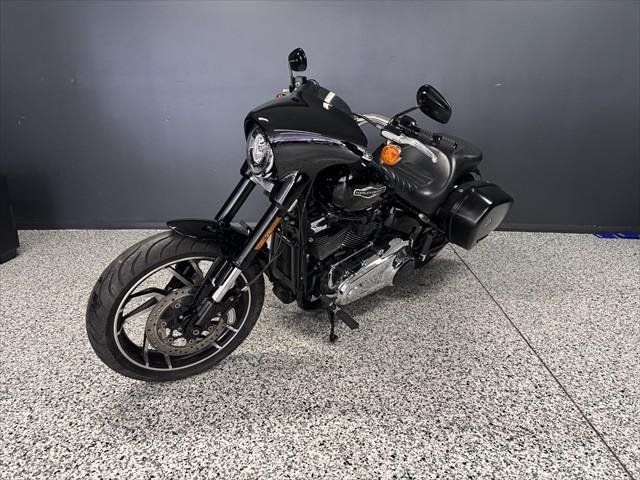 2019 Harley-Davidson Sport Glide 107 (FLSB)