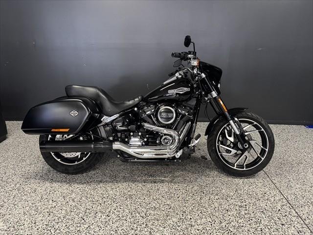 2019 Harley-Davidson Sport Glide 107 (FLSB)