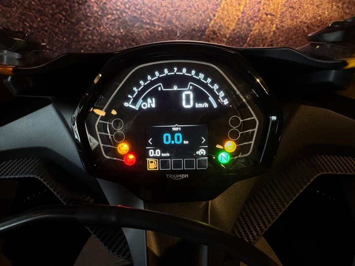 2026 Triumph Daytona 660 LAMS Daytona Yellow