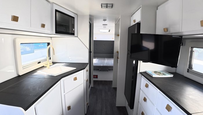 2026 JB Caravans Dirt Road Xtreme