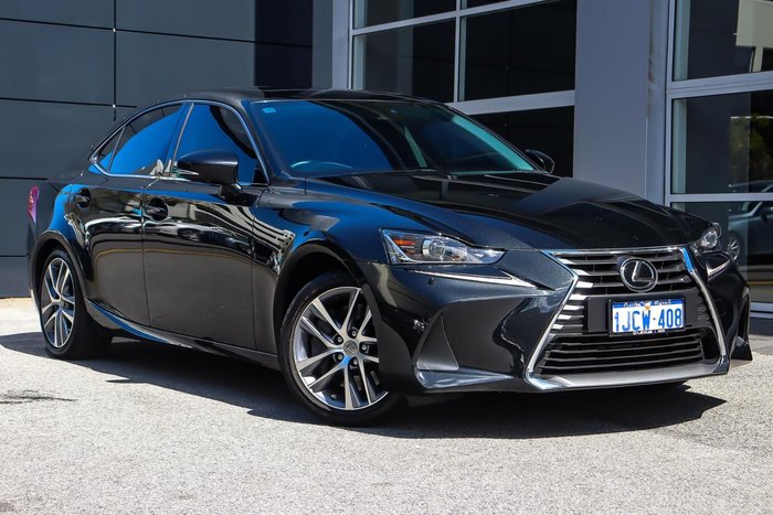 2018 Lexus IS