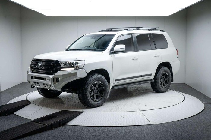 2016 Toyota Landcruiser